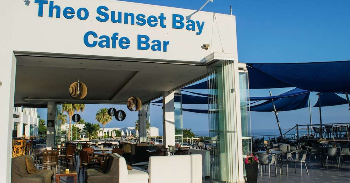 Een foto van Theo Sunset Bay Hotel