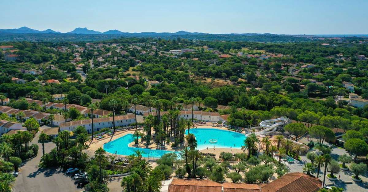 Een foto van Camping La Baume - La Palmeraie
