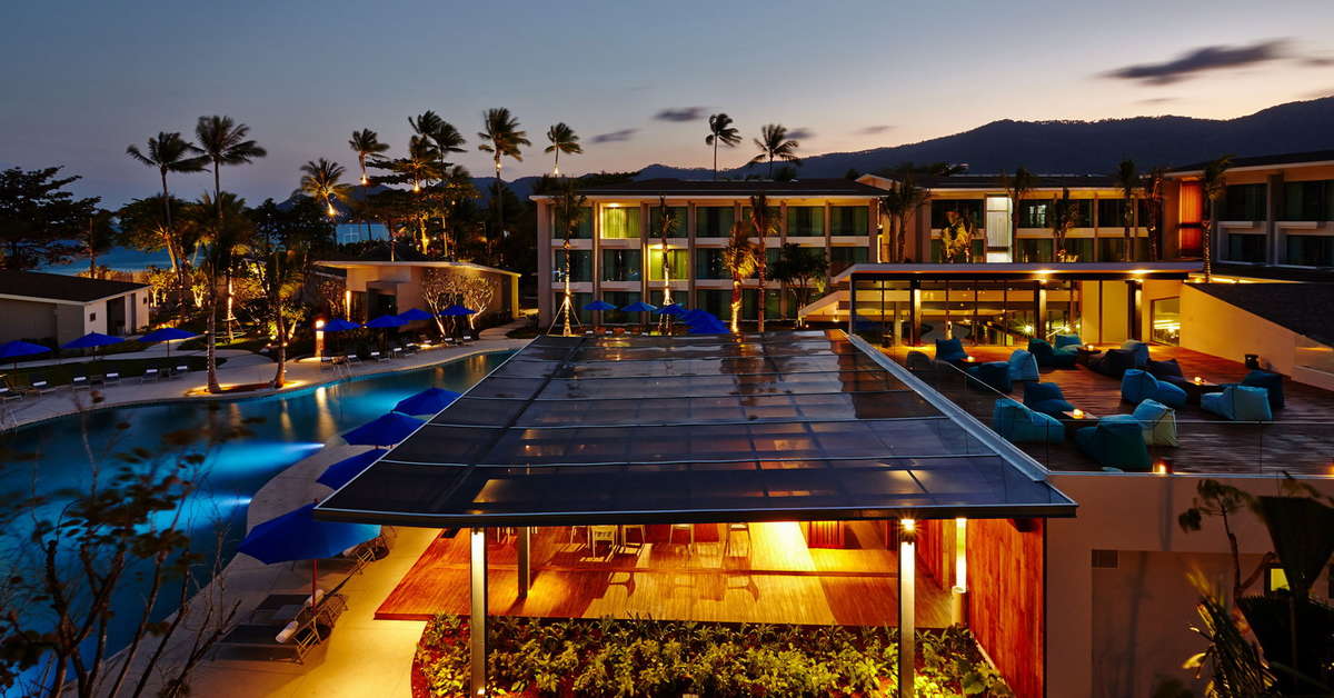 Een foto van het terras bij OZO Chaweng Samui