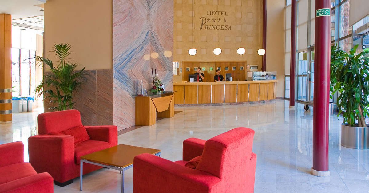 Een foto van het interieur van RH Princesa Benidorm