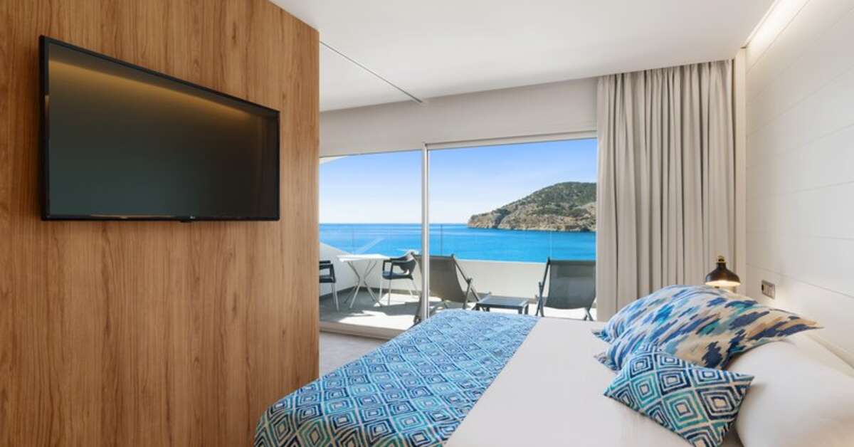 Ein Foto Bahia Camp De Mar Suites