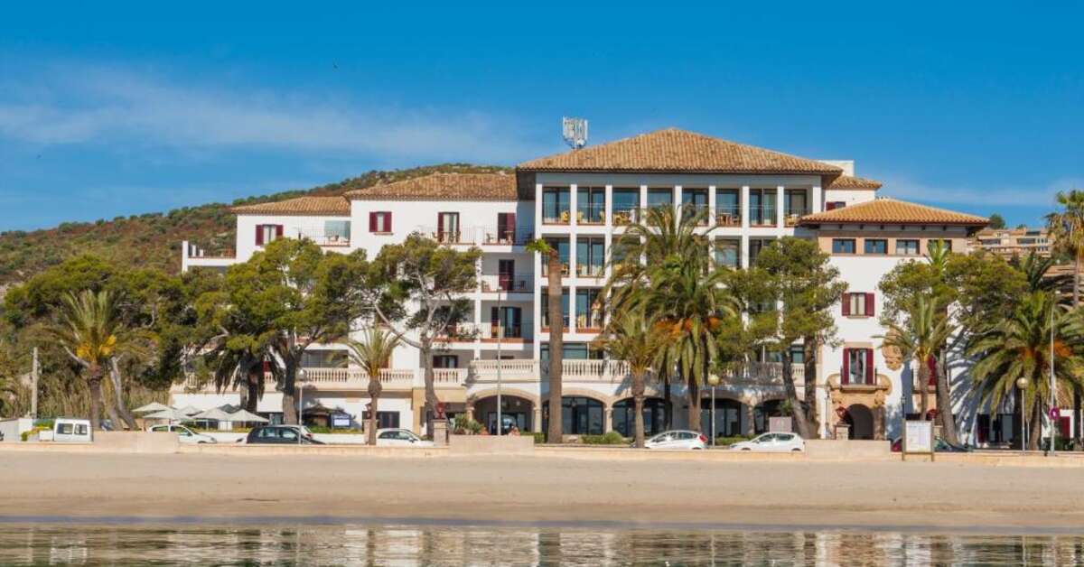 Ein Foto von der Außenansicht des Hotel Hoposa Uyal