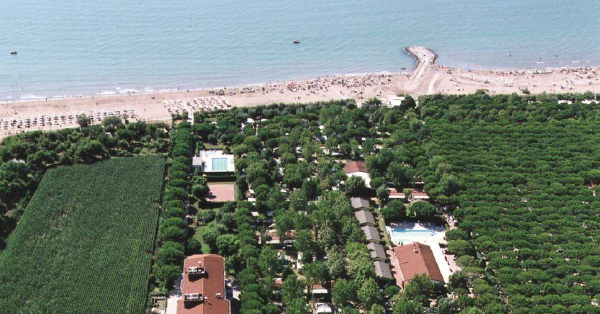 Een foto van de buitenkant van Camping Italy Village