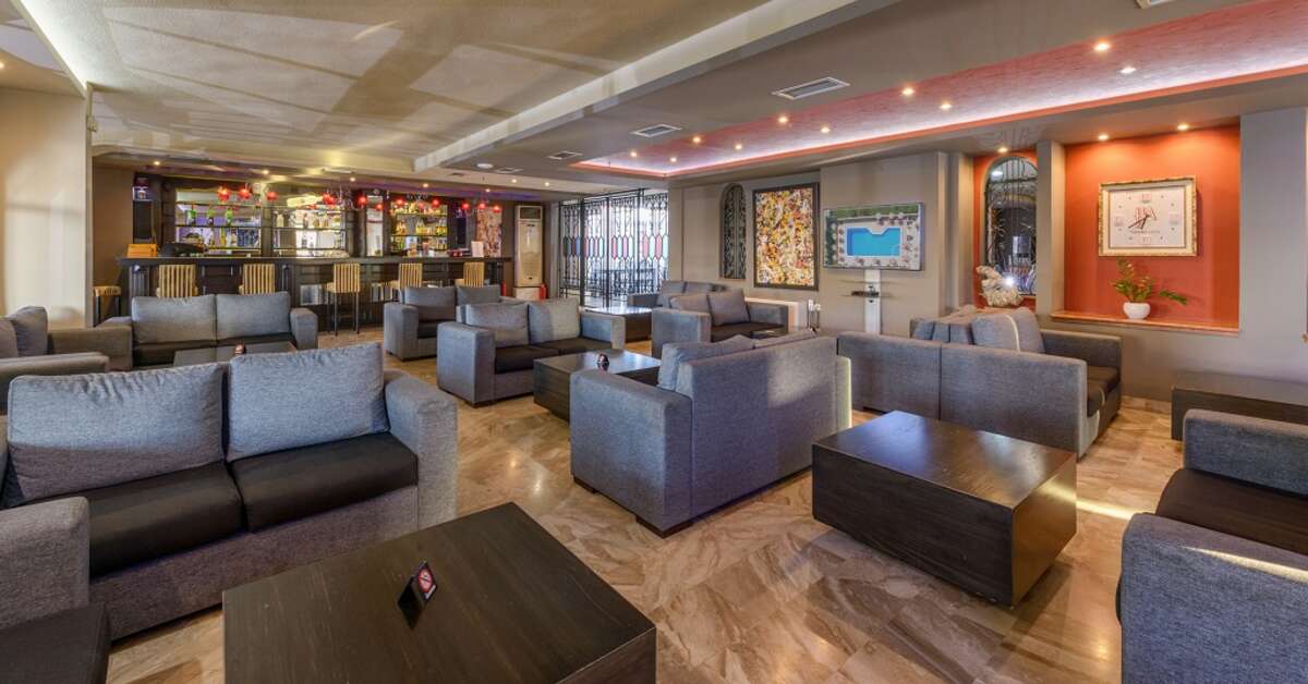 Een foto van het interieur van Vanisko Hotel
