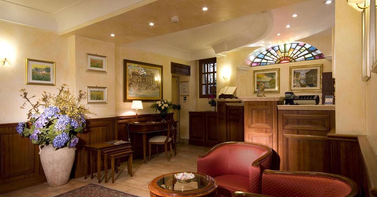 Een foto van het interieur van Hotel Trevi