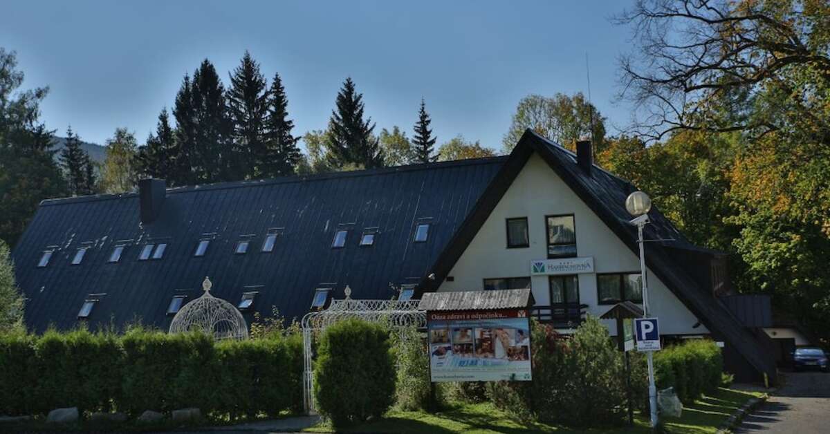 Een foto van de buitenkant van Harrachovka Spa & Wellness