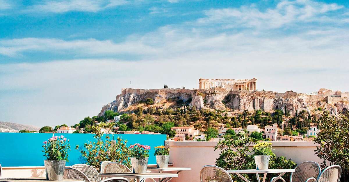 Een foto van het terras bij Arion Athens Hotel