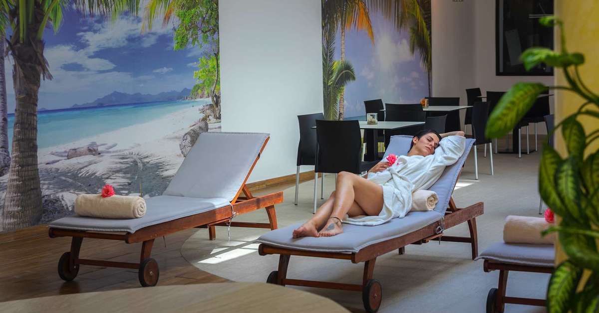 Een foto van de faciliteiten bij Cavo Maris Beach Hotel