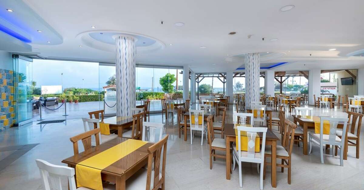 Een foto van Niriides Beach Hotel