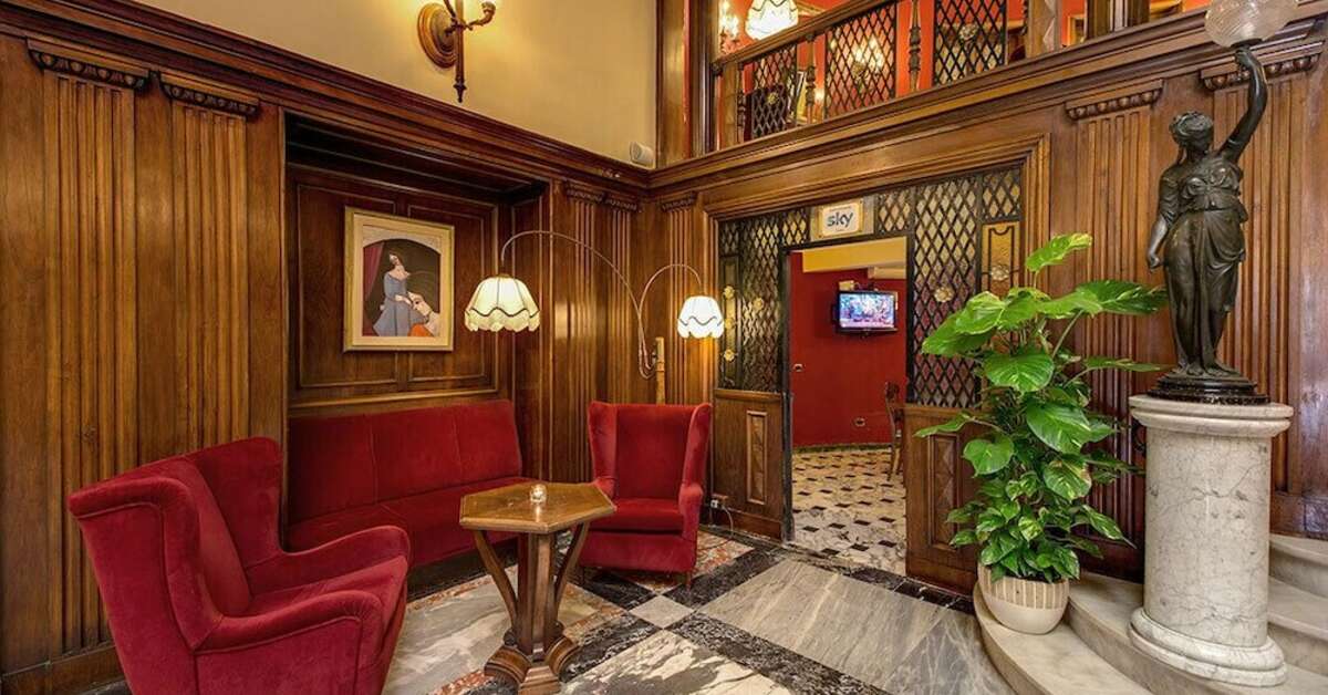 Een foto van het interieur van Grand Hotel Villa Politi