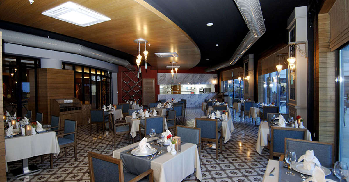 Een foto van de faciliteiten bij Commodore Elite Suites & Spa