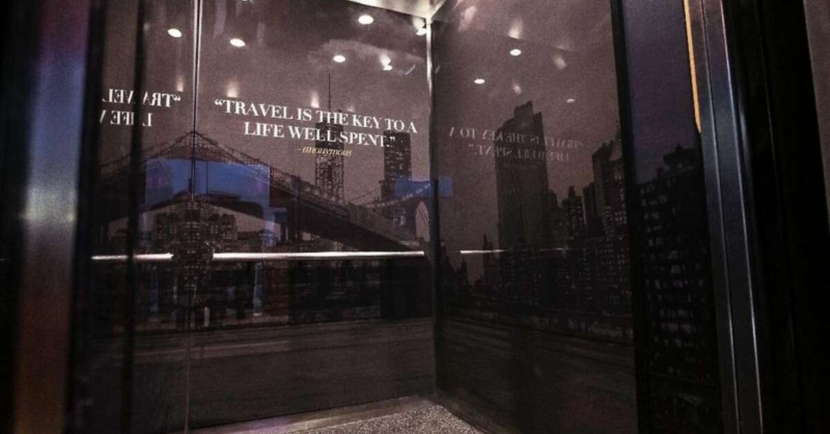 Een foto van het interieur van The Gallivant Times Square