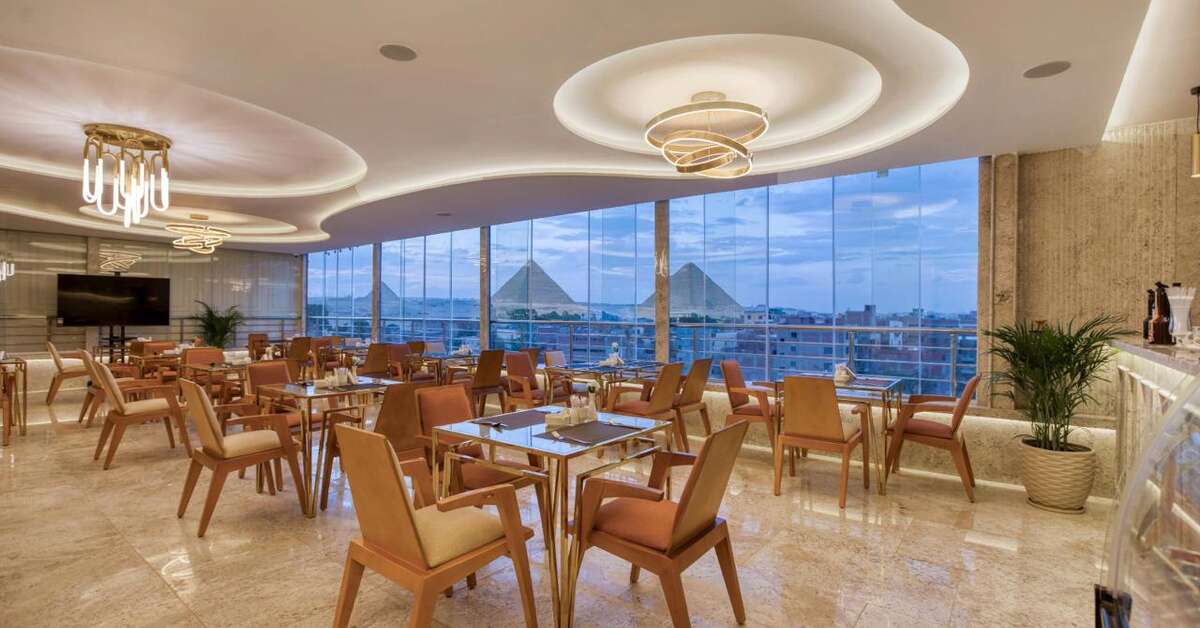 Een foto van Pyramids Plateau Hotel