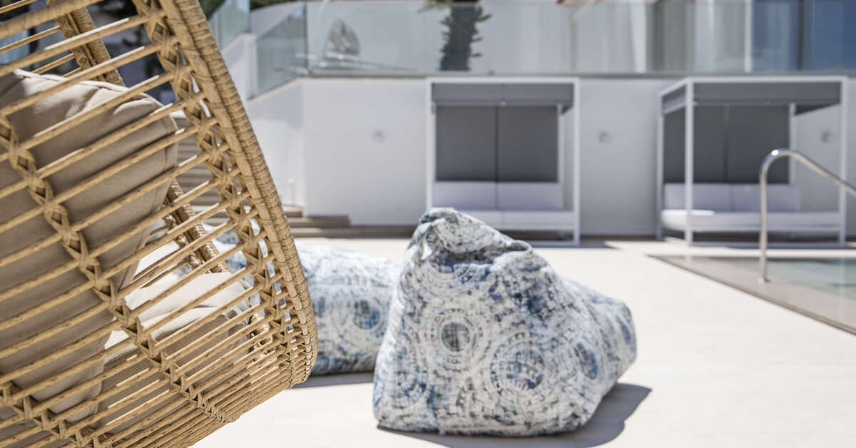 Een foto van het terras bij Ray Hotel Corfu