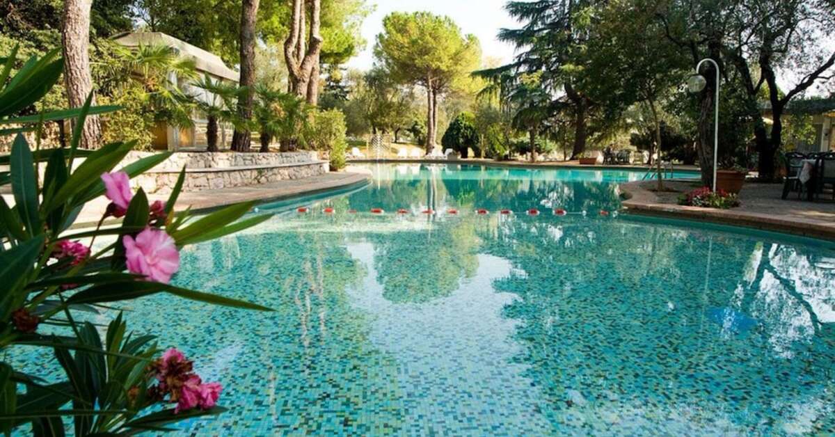Ein Foto vom Pool im Hotel Marco Polo