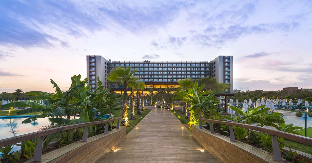 Een foto van de buitenkant van Concorde Luxury Resort