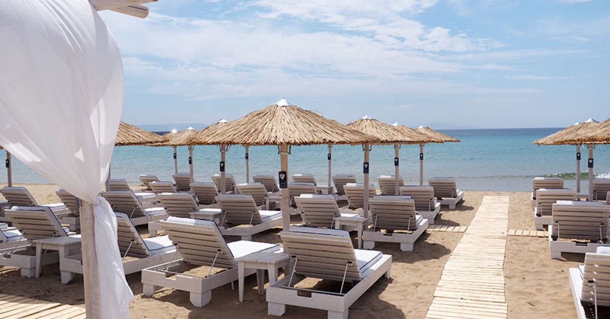 Een foto van het strand bij Amaryllis Paros Beach Hotel