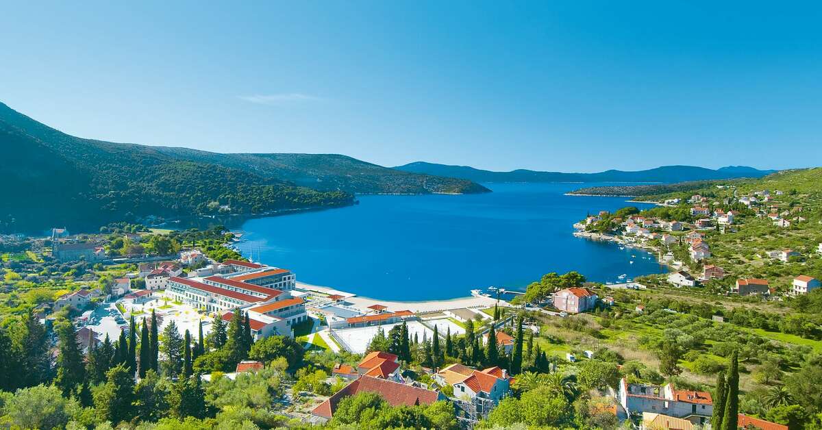 Ein Foto von der Außenansicht des Admiral Grand Hotel