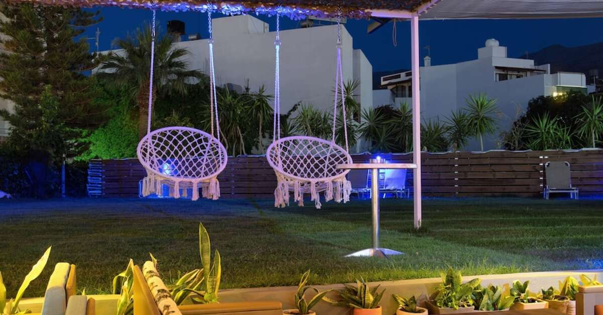 Een foto van het terras bij Le Palme Malia