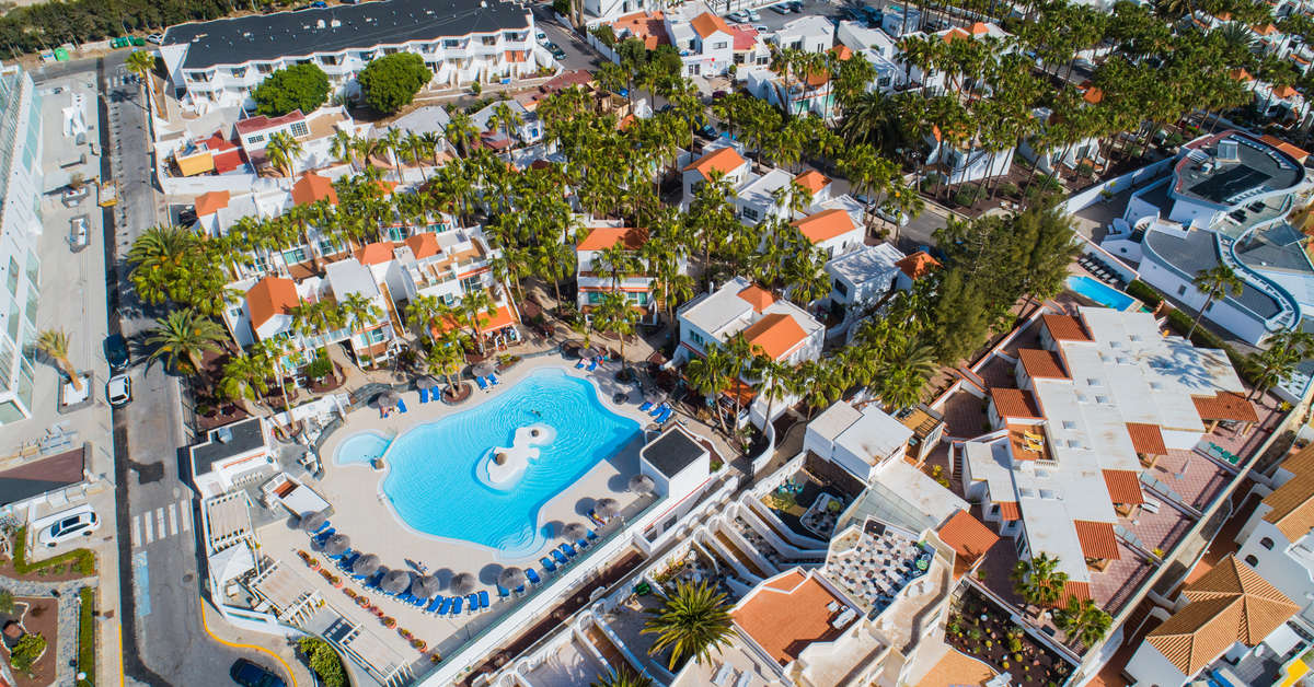 Een foto van de buitenkant van Bahia Calma Beach