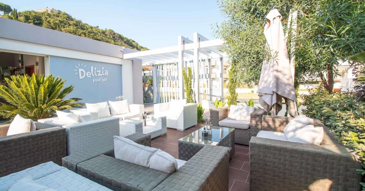Een foto van het terras bij Sunny Days Appartementen