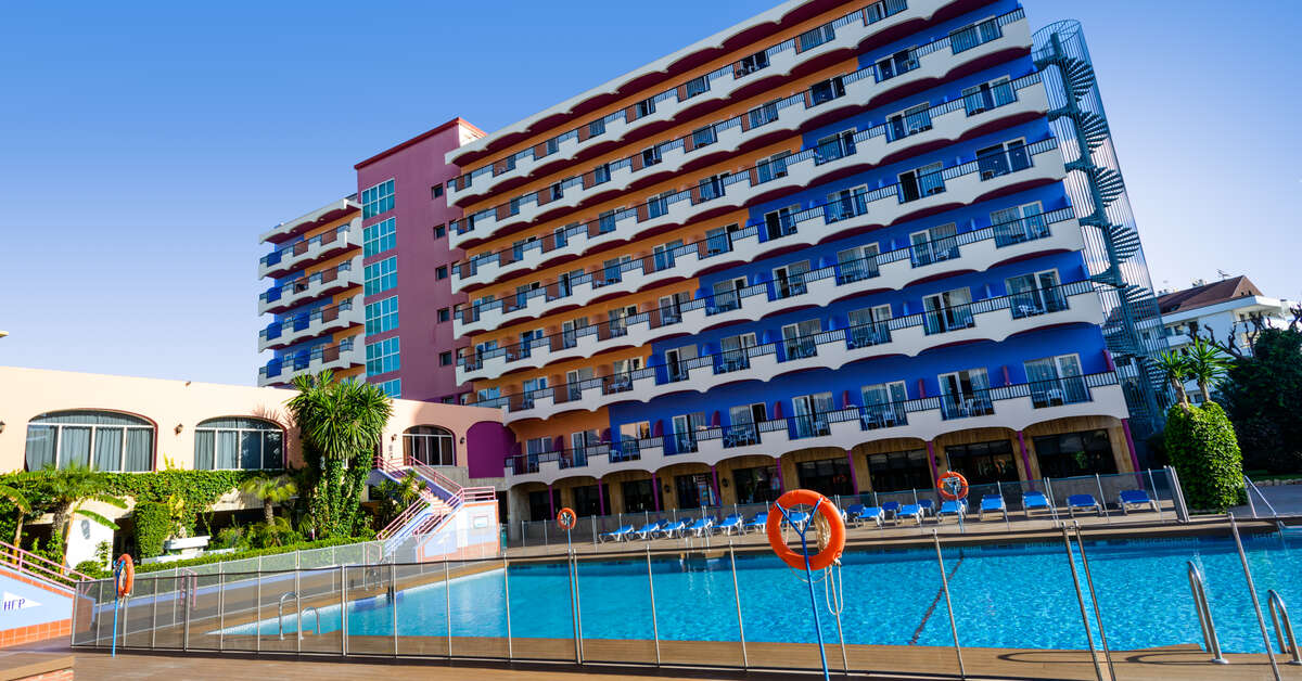 Een foto van de buitenkant van Hotel Monarque Fuengirola Park