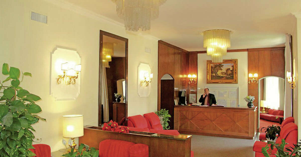 Een foto van het interieur van The Cross Hotel