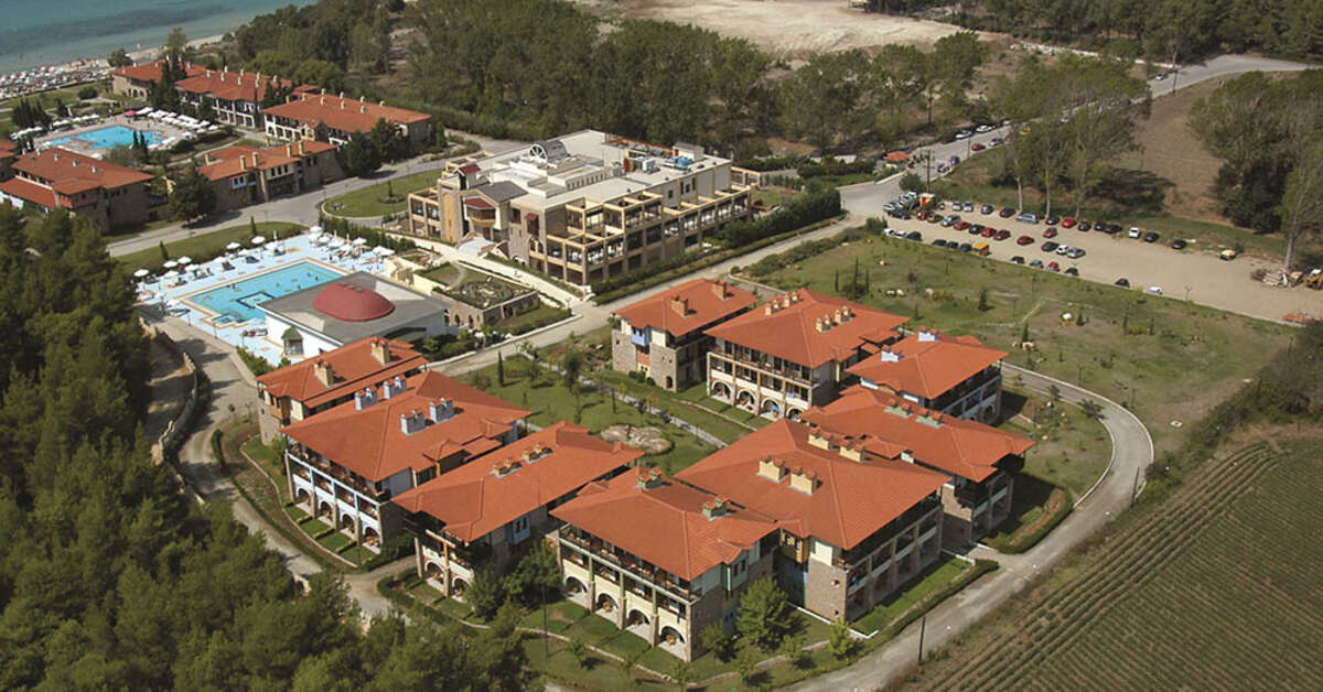 Een foto van het zwembad bij Simantro Resort