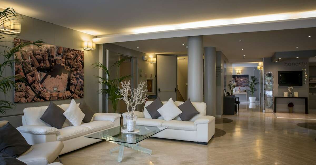 Een foto van het interieur van Hotel Executive