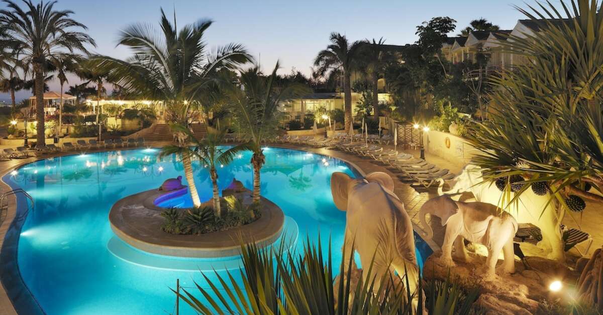 Een foto van het zwembad bij Gran Oasis Resort