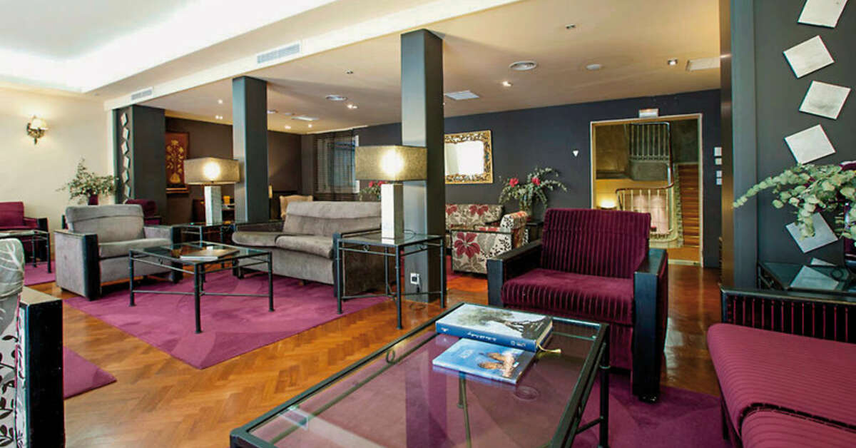 Ein Foto Hotel Moderno