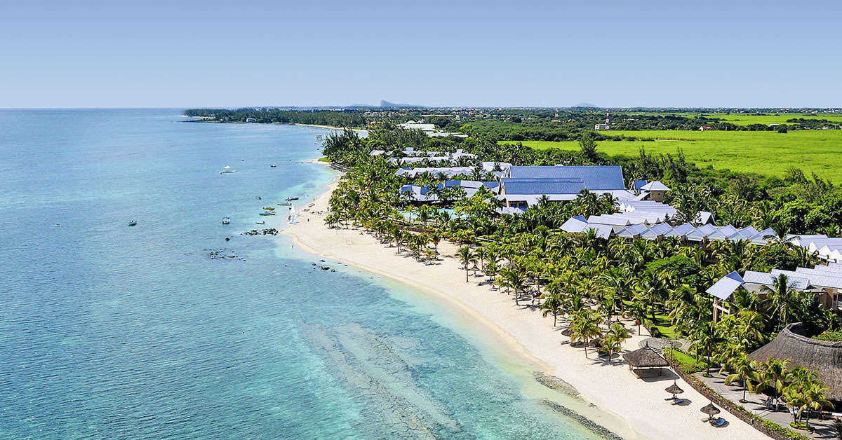 Een foto van het strand bij Victoria Beachcomber Resort & Spa