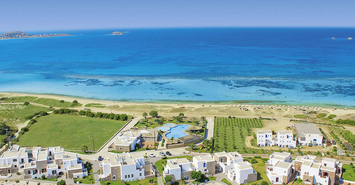 Een foto van de buitenkant van Plaza Beach Hotel