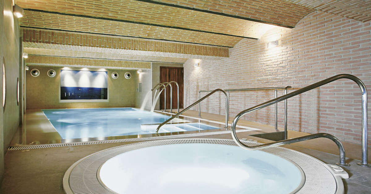 Een foto van het zwembad bij Barcelo Illetas Albatros