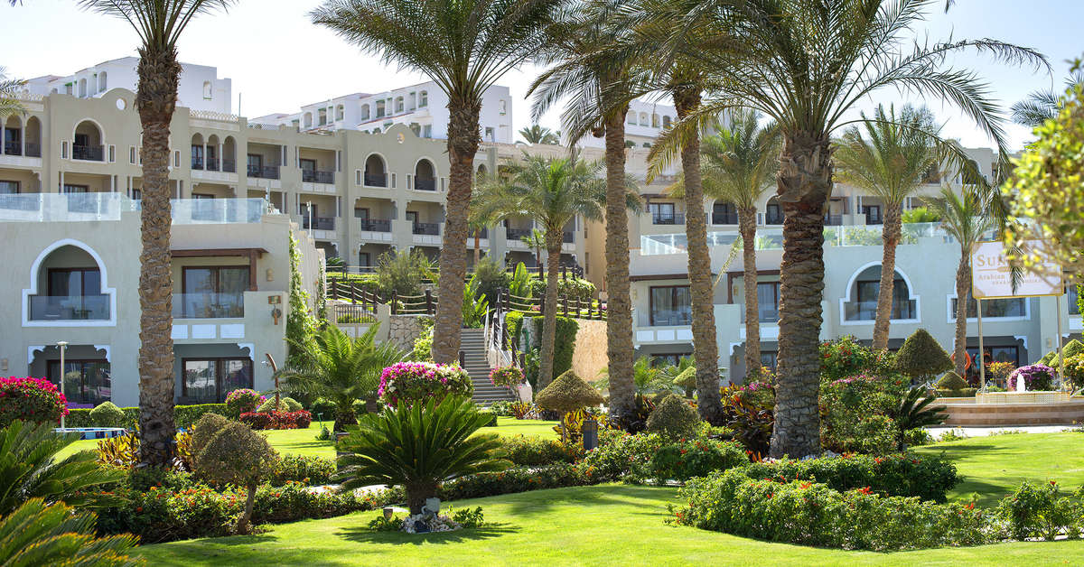 Een foto van de buitenkant van Sunrise Arabian Beach Resort
