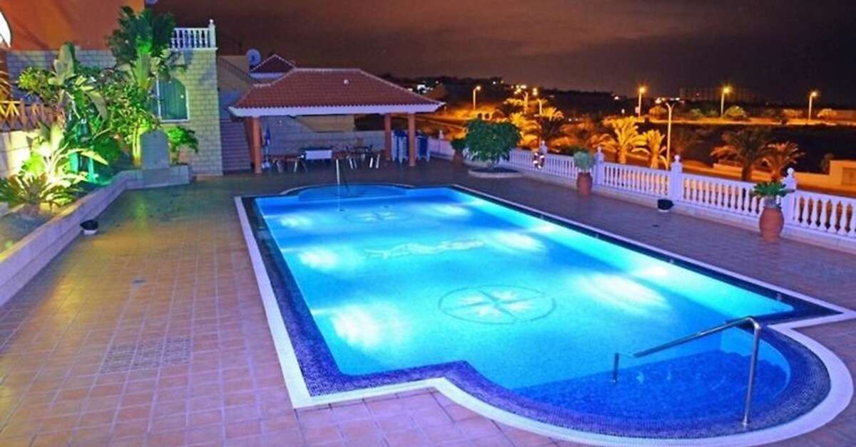 Een foto van het zwembad bij Appartementen Callaomar