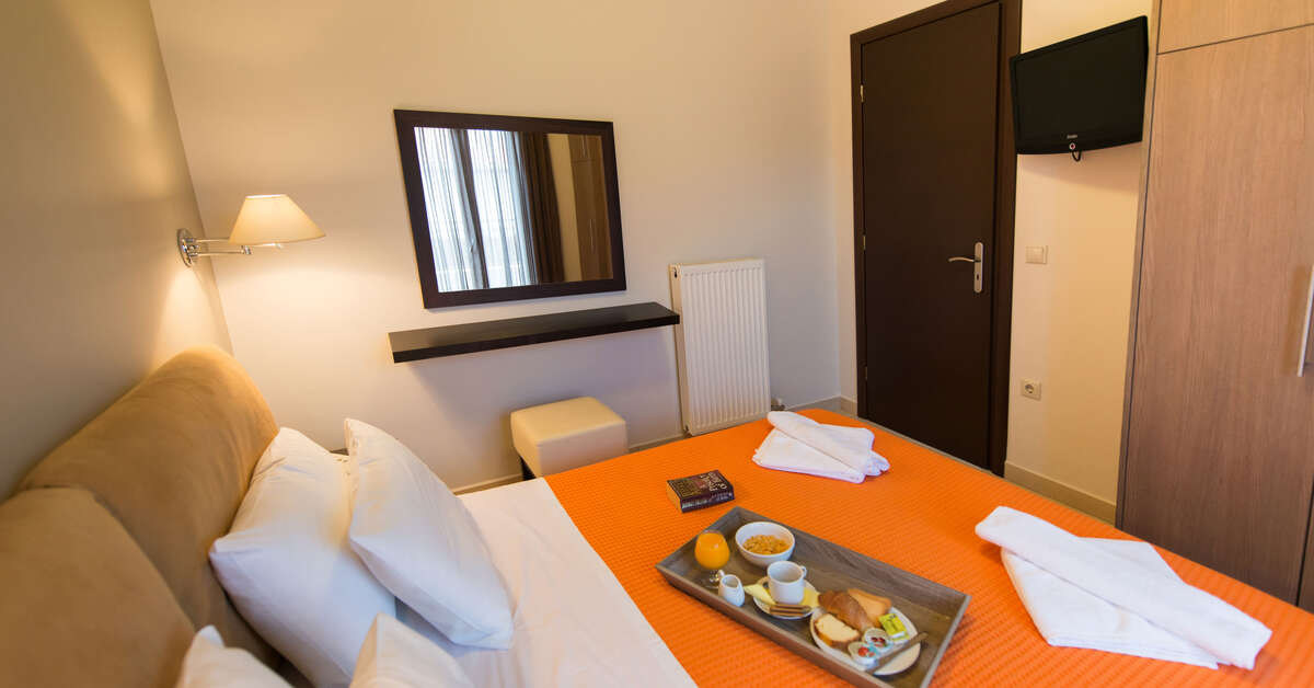 Een foto van Christina Studios