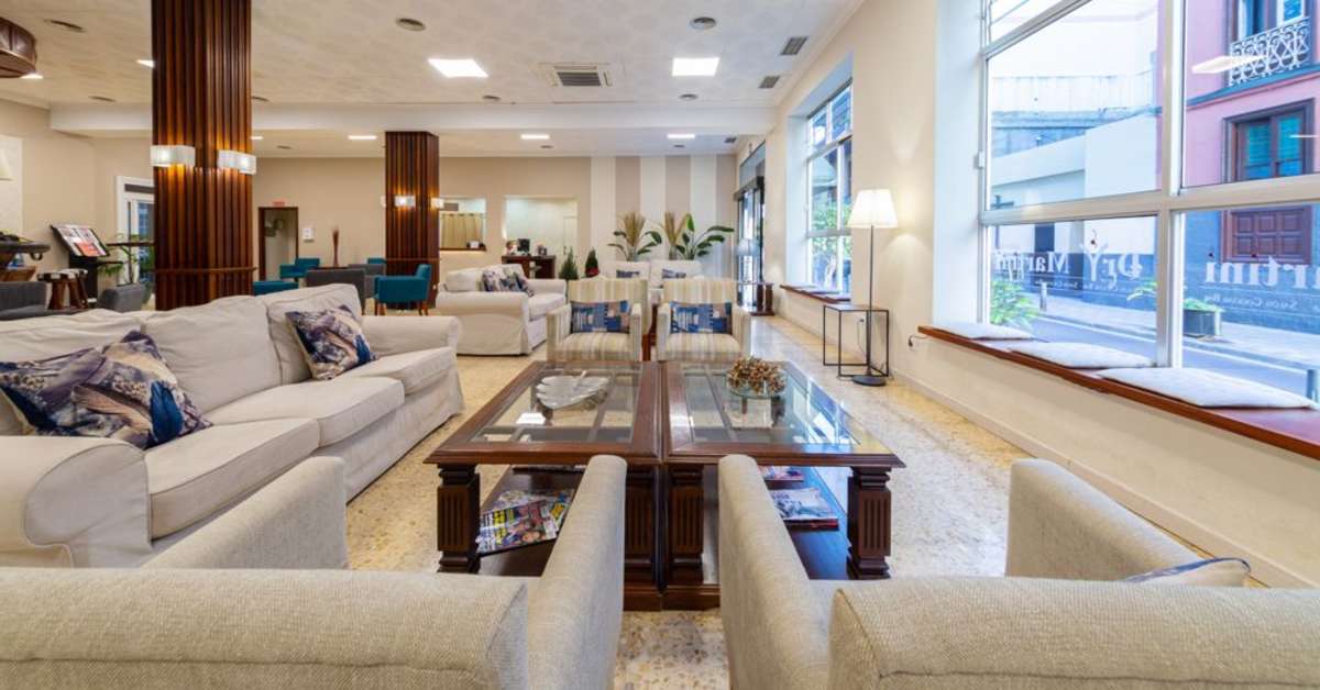Een foto van het interieur van Hotel Marte
