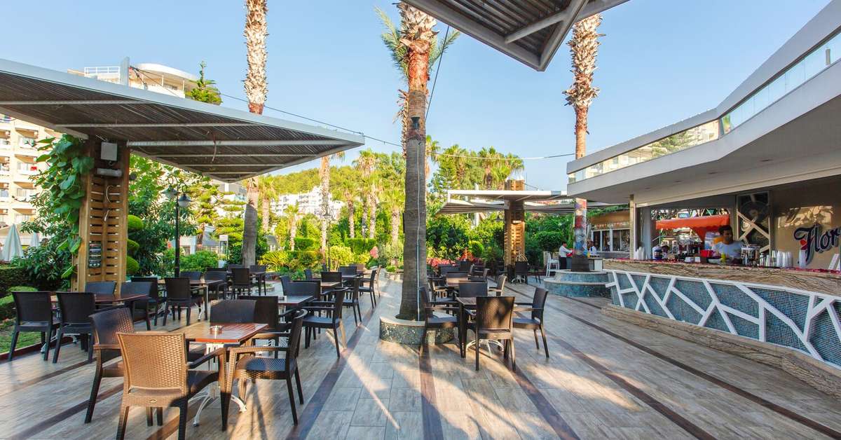 Een foto van de faciliteiten bij Doganay Beach Club