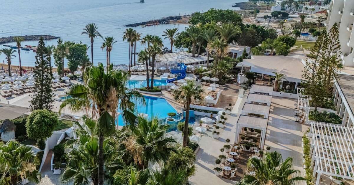 Een foto van The Golden Coast Beach Hotel