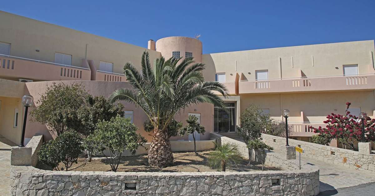 Ein Foto von der Außenansicht des Hotel Sea Breeze