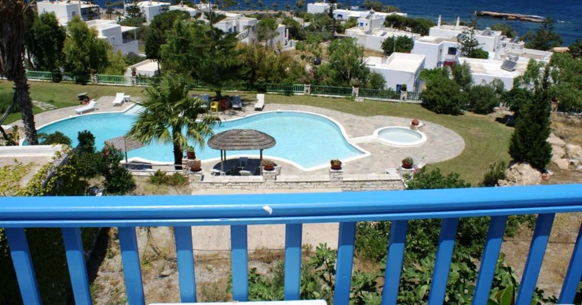 Een foto van het zwembad bij High Mill Hotel Paros