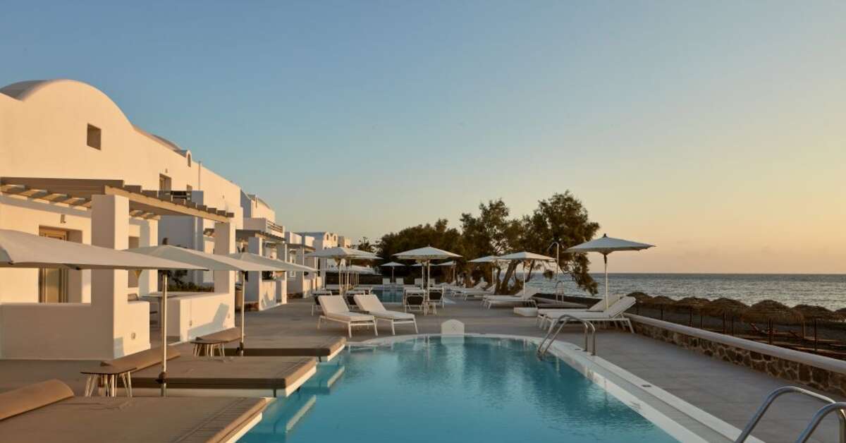 Een foto van het zwembad bij Costa Grand Resort & Spa