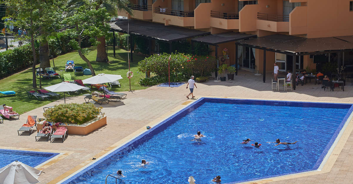 Een foto van het zwembad bij Portobelo Vilamoura - Marina & Beach Aparthotel