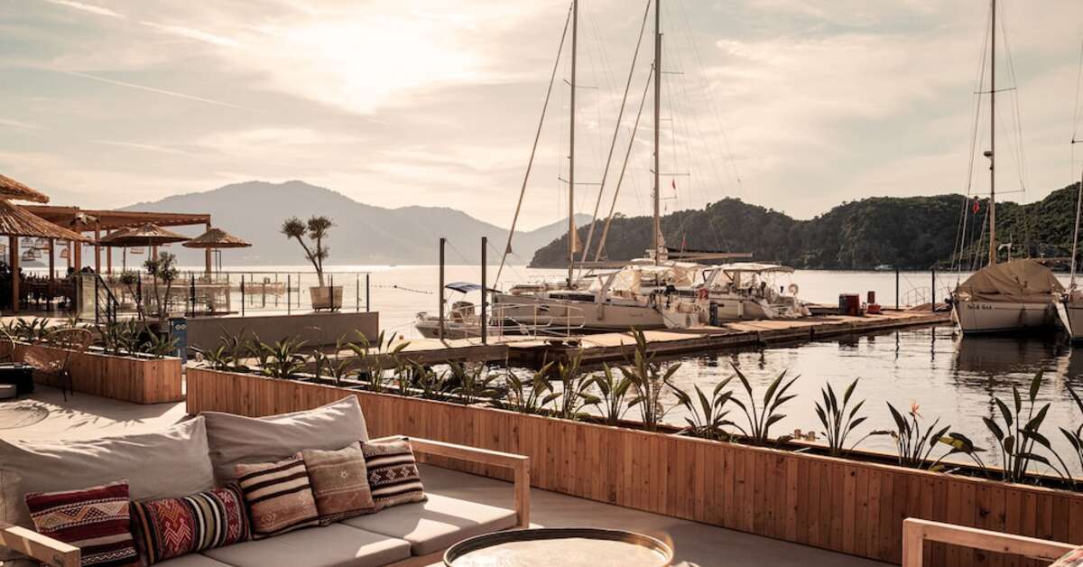 Een foto van het terras bij Cook's Club Adakoy Marmaris