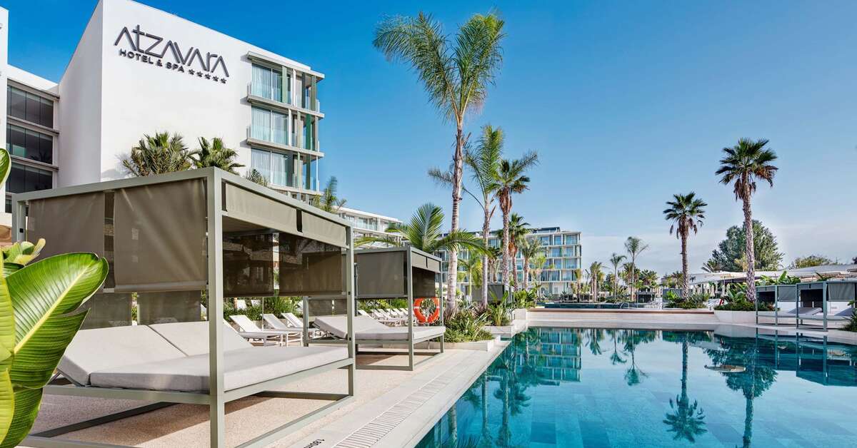 Een foto van het zwembad bij Atzavara Hotel & Spa