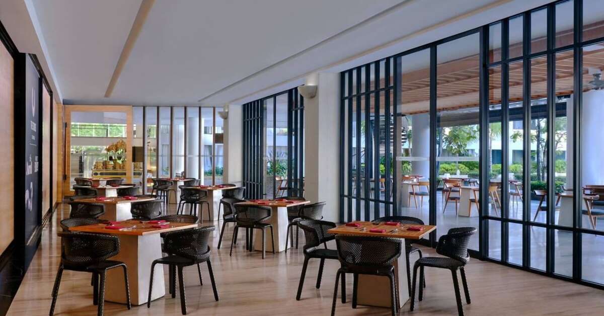 Een foto van The Stones Hotel Legian Bali