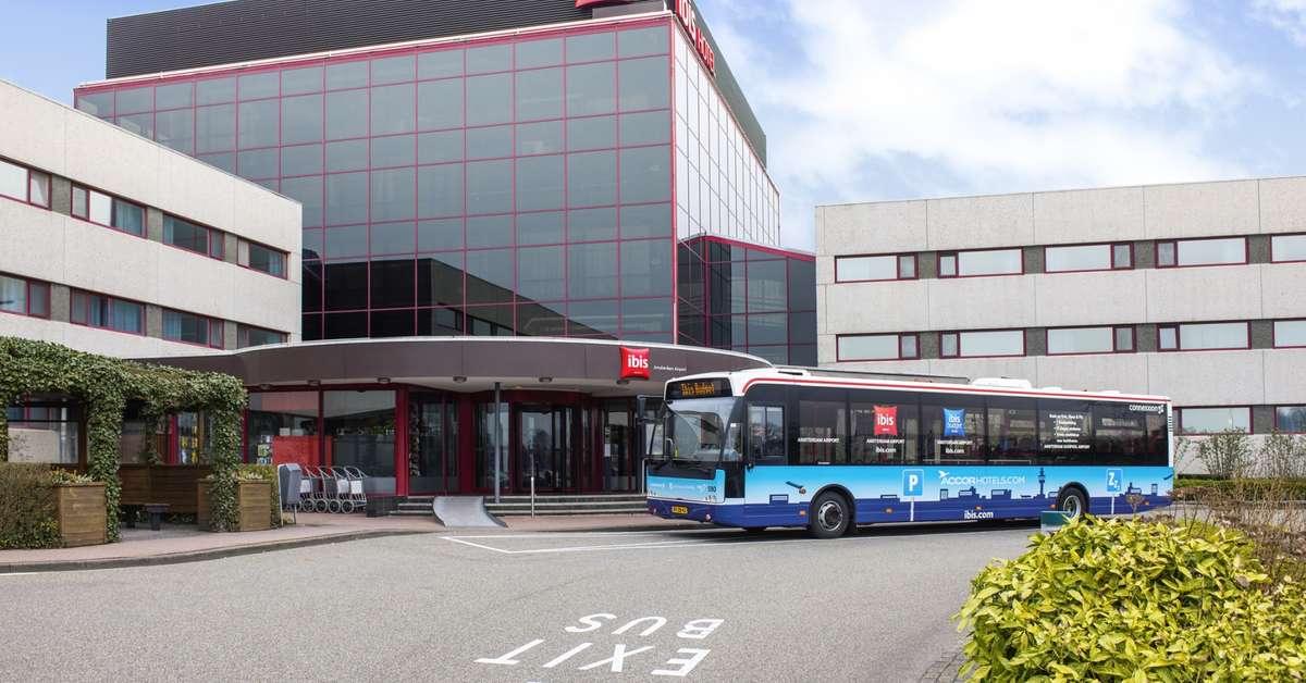 Een foto van de buitenkant van Ibis Styles Amsterdam Airport