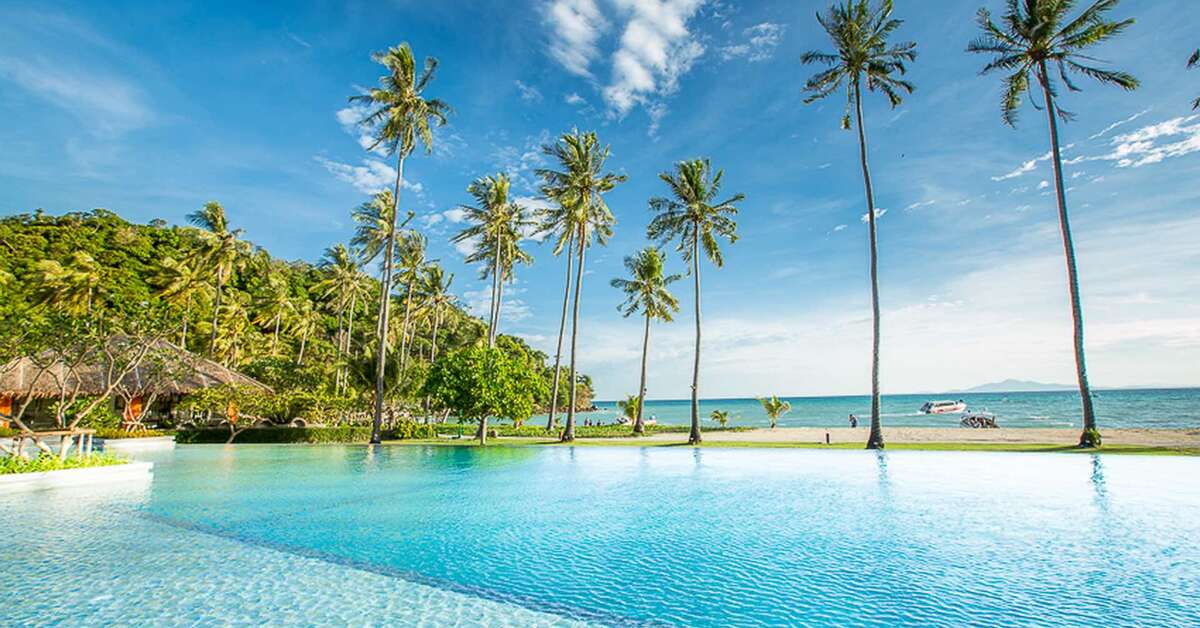 Ein Foto vom Pool im Phi Phi Island Village Beach Resort