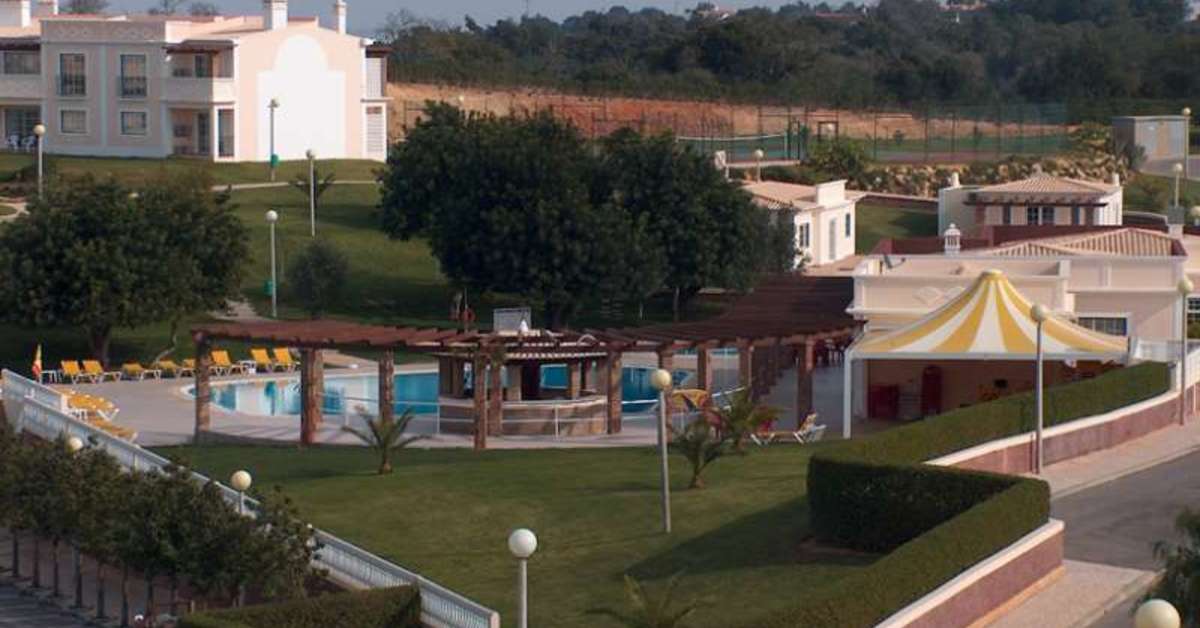 Een foto van het zwembad bij Colina Da Lapa